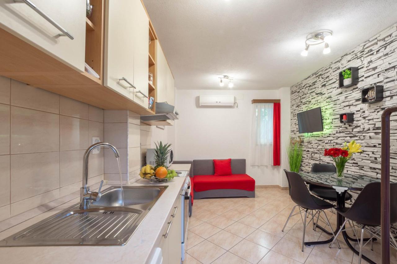 Apartment Kokolo Σπλιτ Εξωτερικό φωτογραφία