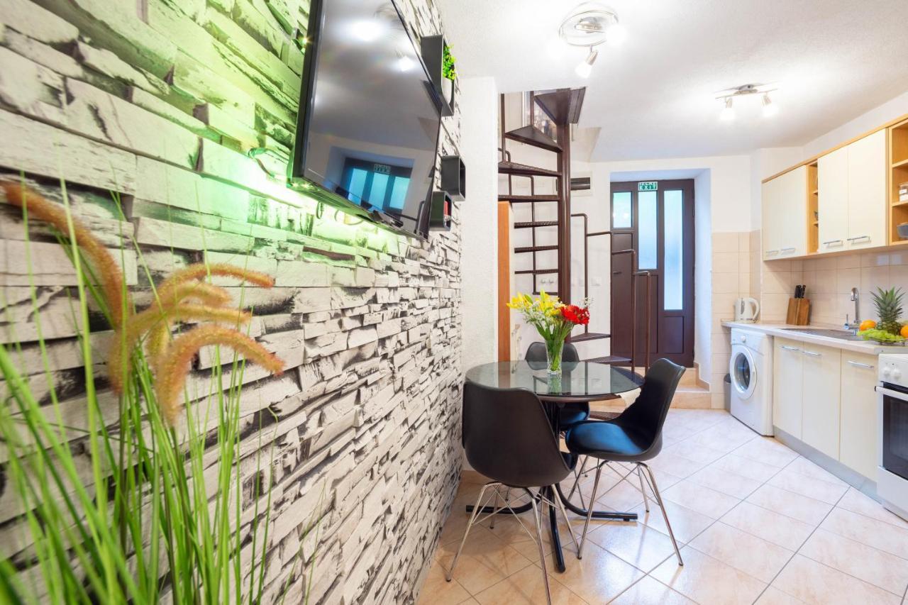 Apartment Kokolo Σπλιτ Εξωτερικό φωτογραφία